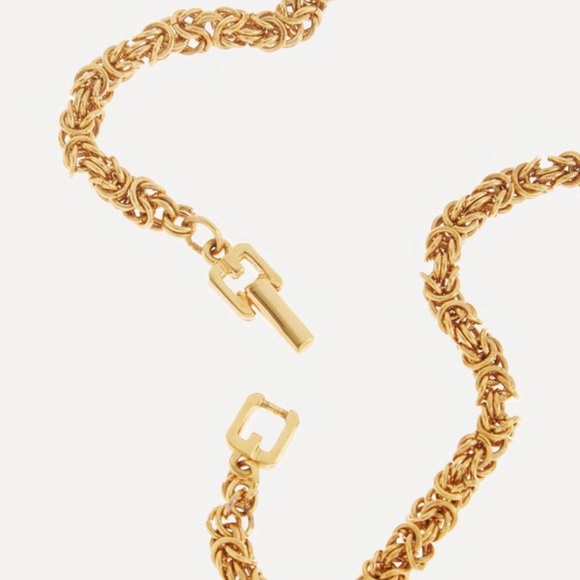 Givenchy 1980's Long Gold-plated byzantine link long necklace - Picture 3 of 5